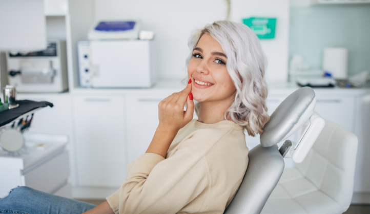 Receiving a same day smile makeover in Gilbert, AZ with customized cosmetic dentistry services.